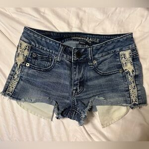 Embroidered Denim Short Shorts